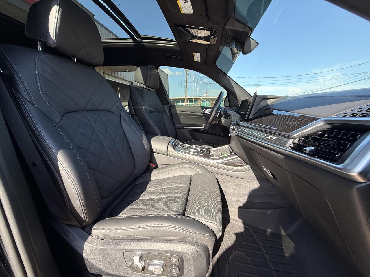 BMW X7 xDrive40i 2025