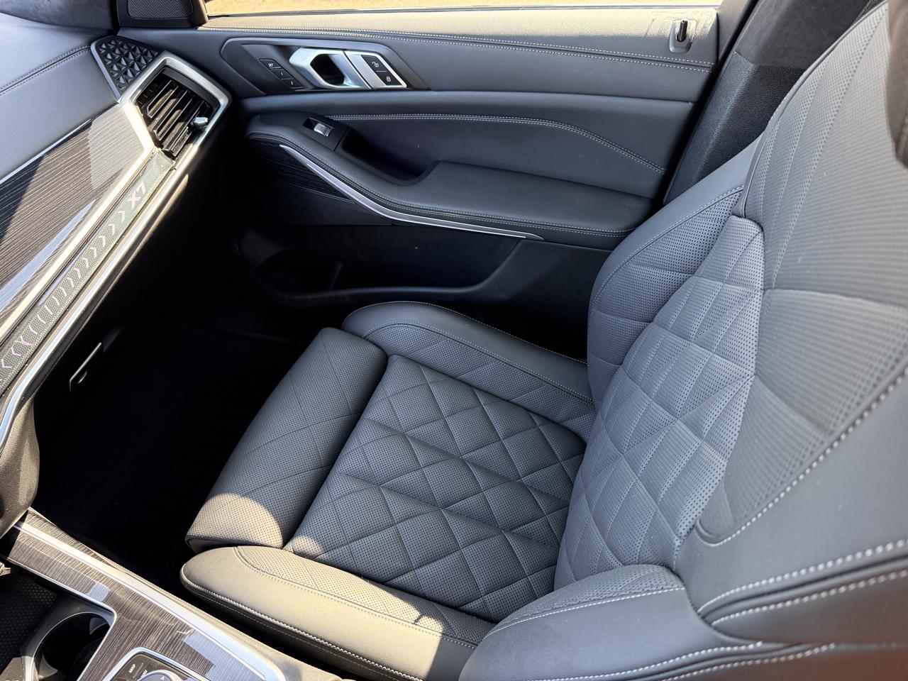 BMW X7 xDrive40i 2025