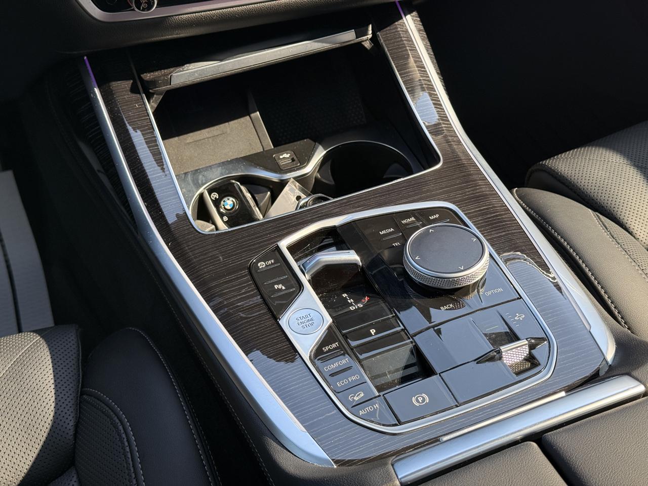 BMW X7 xDrive40i 2025