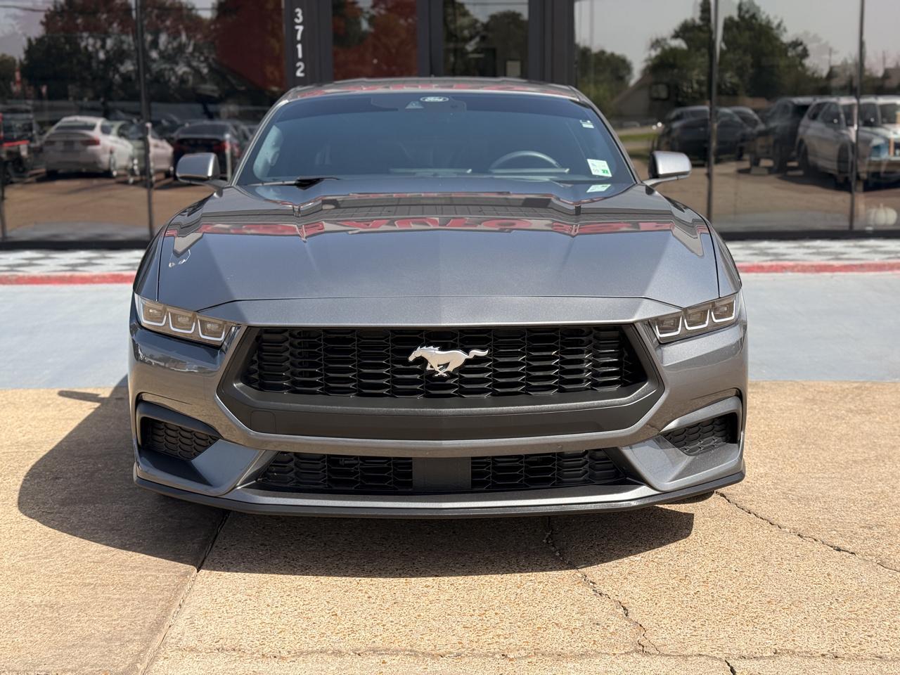 Ford Mustang EcoBoost Coupe 2025