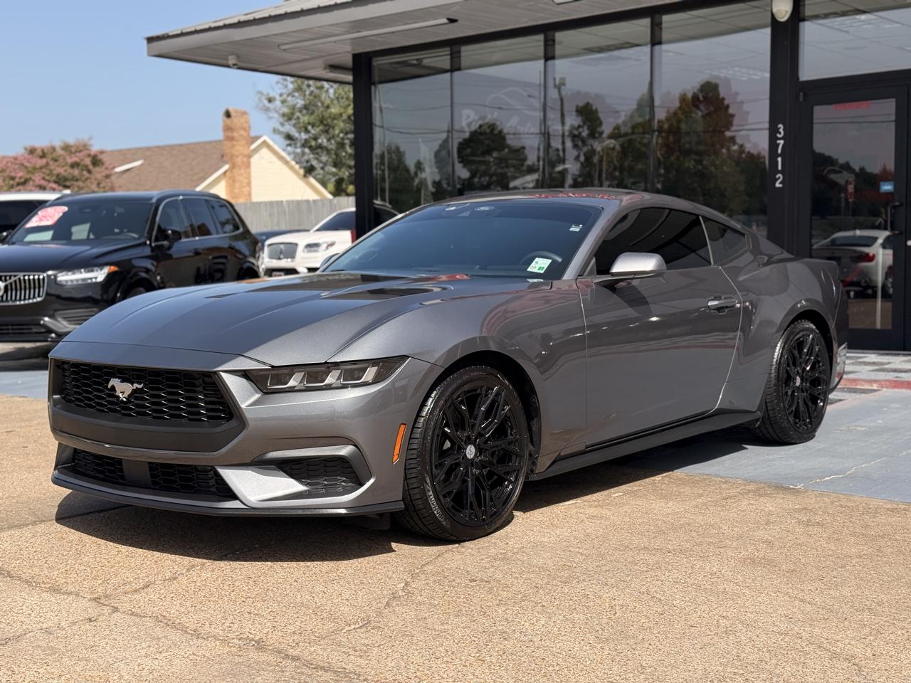 Ford Mustang EcoBoost Coupe 2025