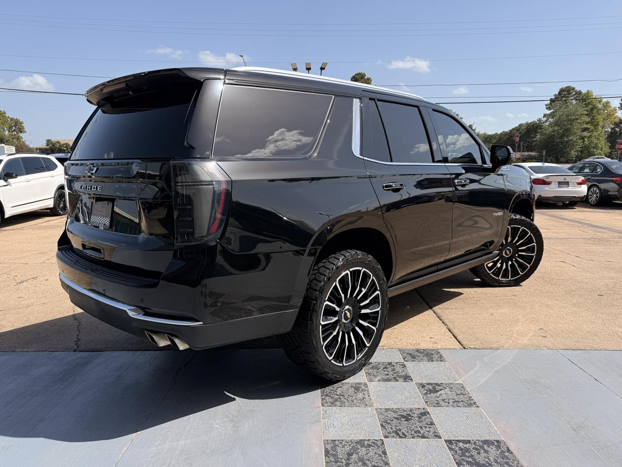 Chevrolet Tahoe High Country 4WD 2025