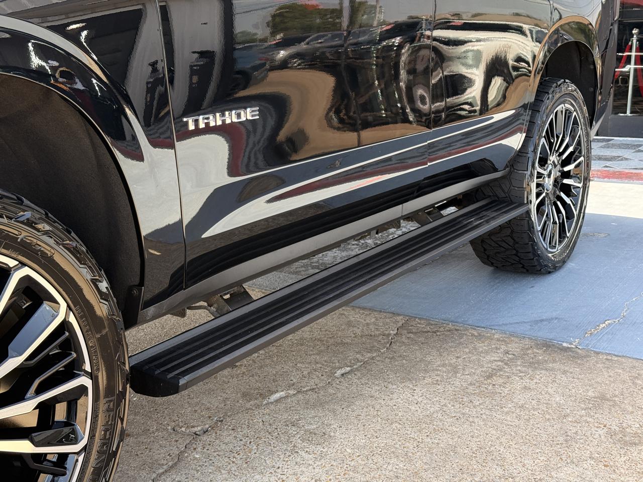 Chevrolet Tahoe High Country 4WD 2025