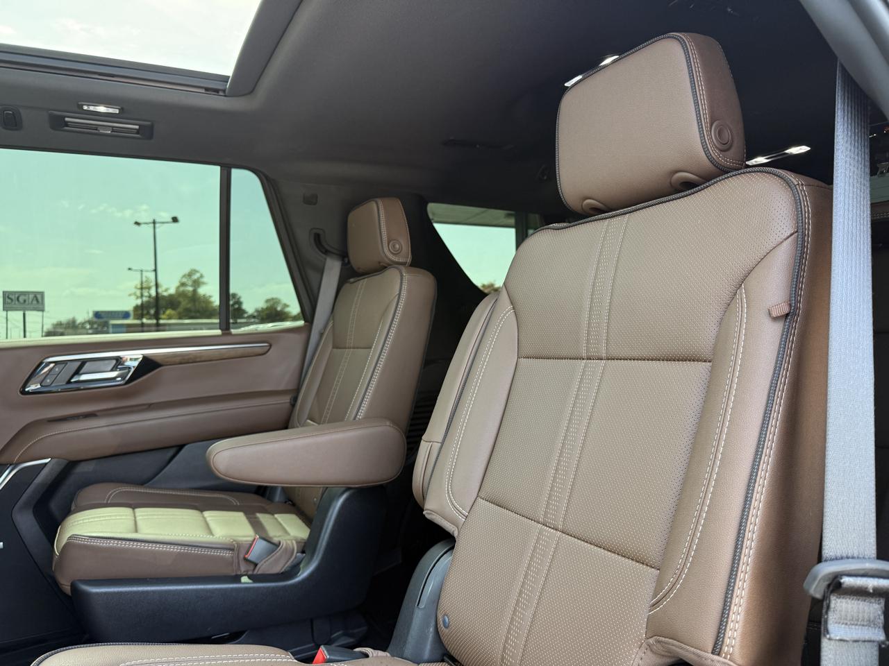 Chevrolet Tahoe High Country 4WD 2025