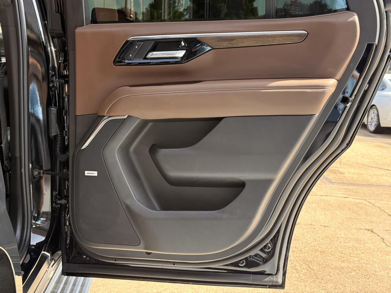 Chevrolet Tahoe High Country 4WD 2025