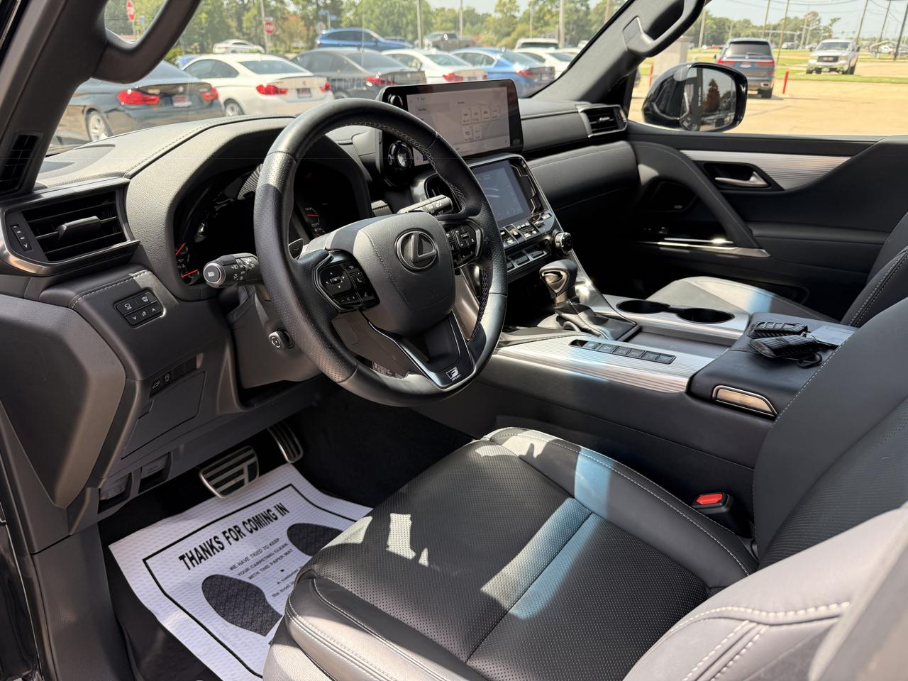 Lexus LX 600 F SPORT Handling 2023