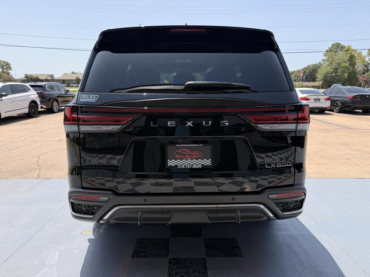Lexus LX 600 F SPORT Handling 2023