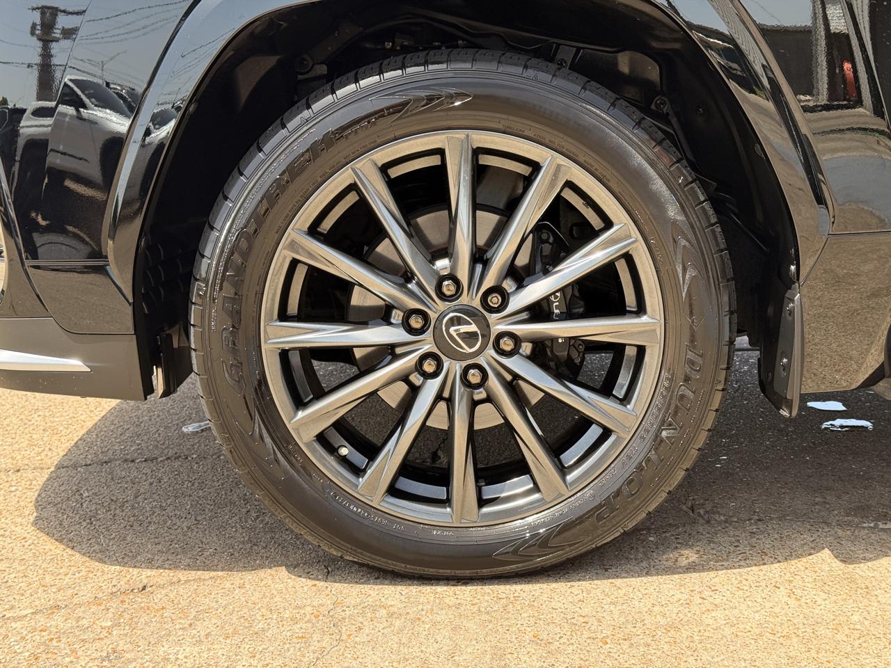 Lexus LX 600 F SPORT Handling 2023