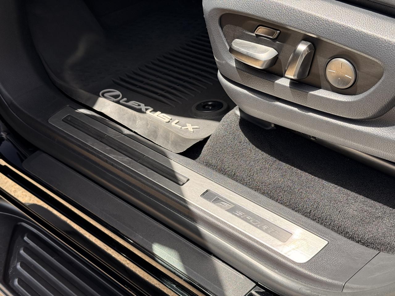 Lexus LX 600 F SPORT Handling 2023