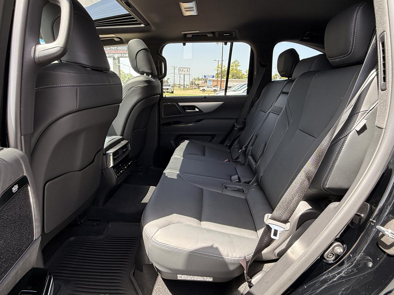 Lexus LX 600 F SPORT Handling 2023