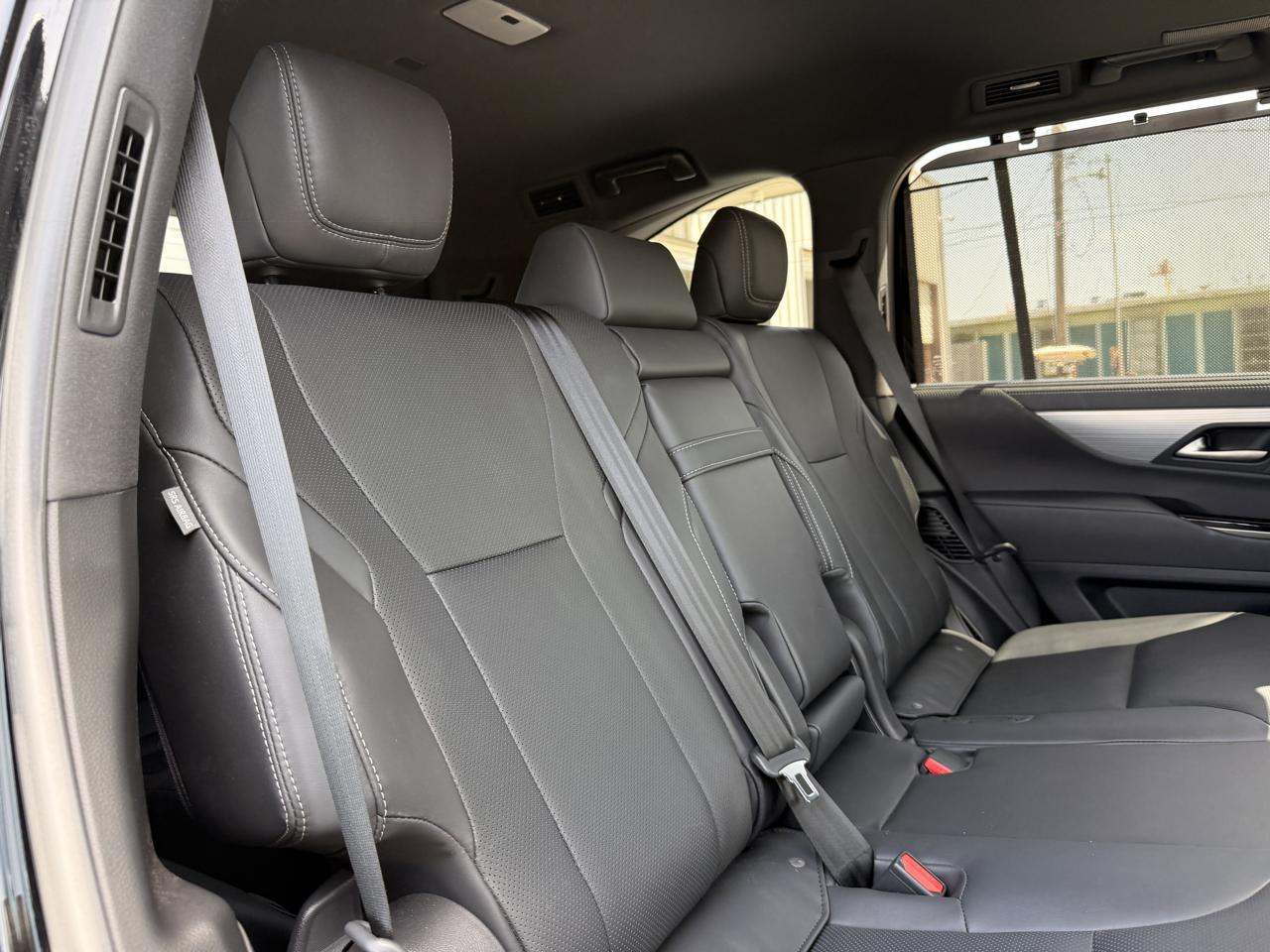 Lexus LX 600 F SPORT Handling 2023