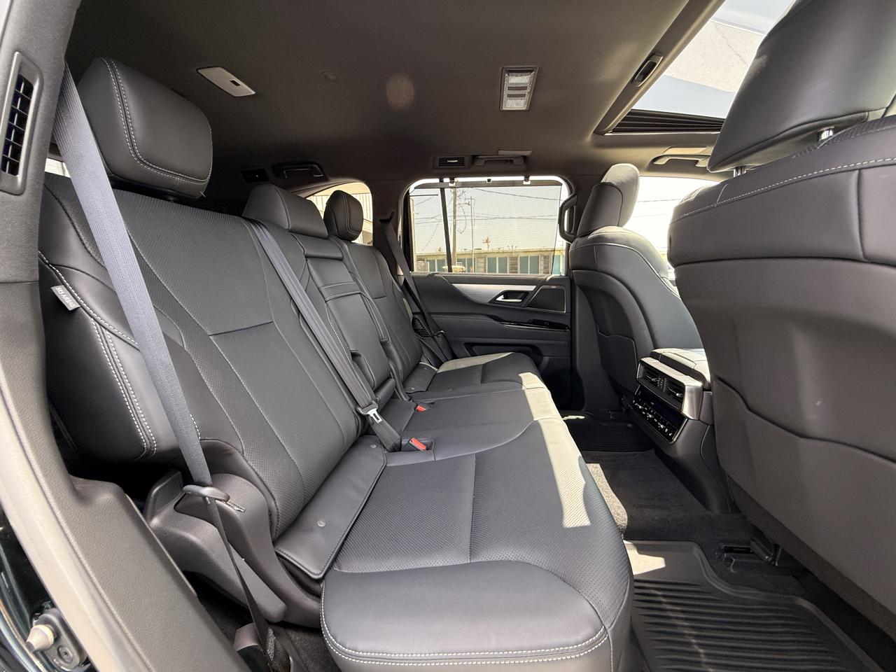 Lexus LX 600 F SPORT Handling 2023