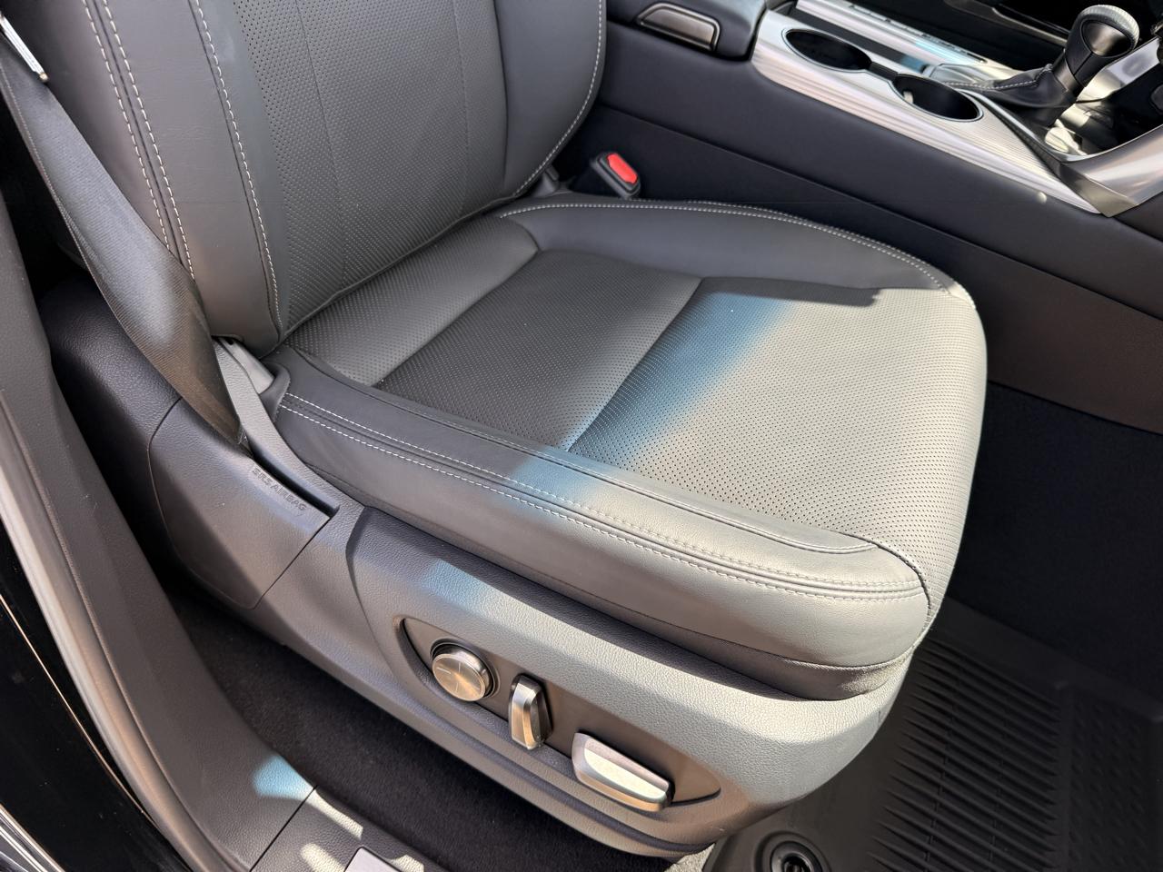 Lexus LX 600 F SPORT Handling 2023