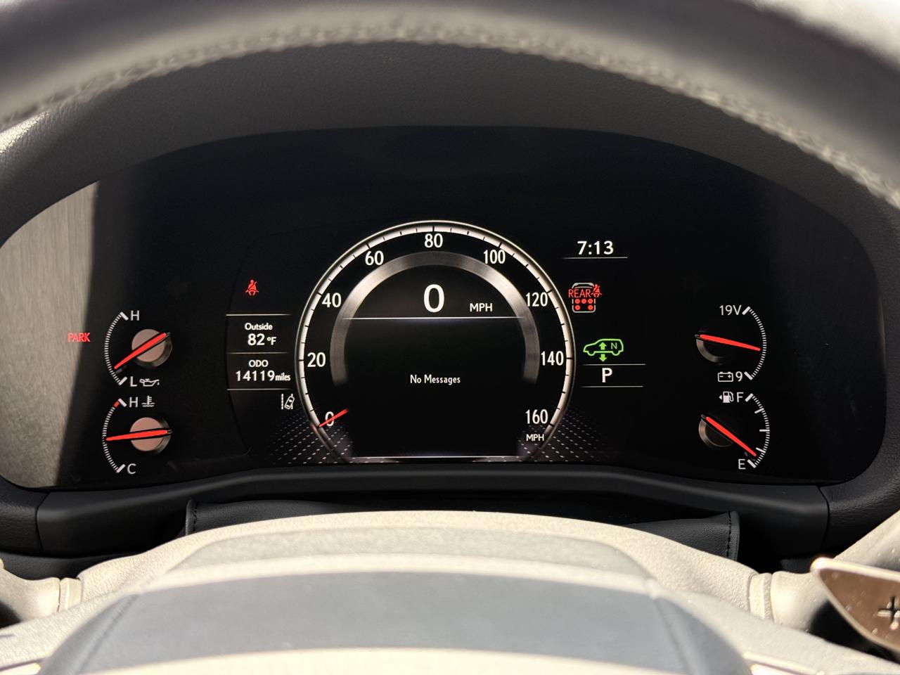Lexus LX 600 F SPORT Handling 2023