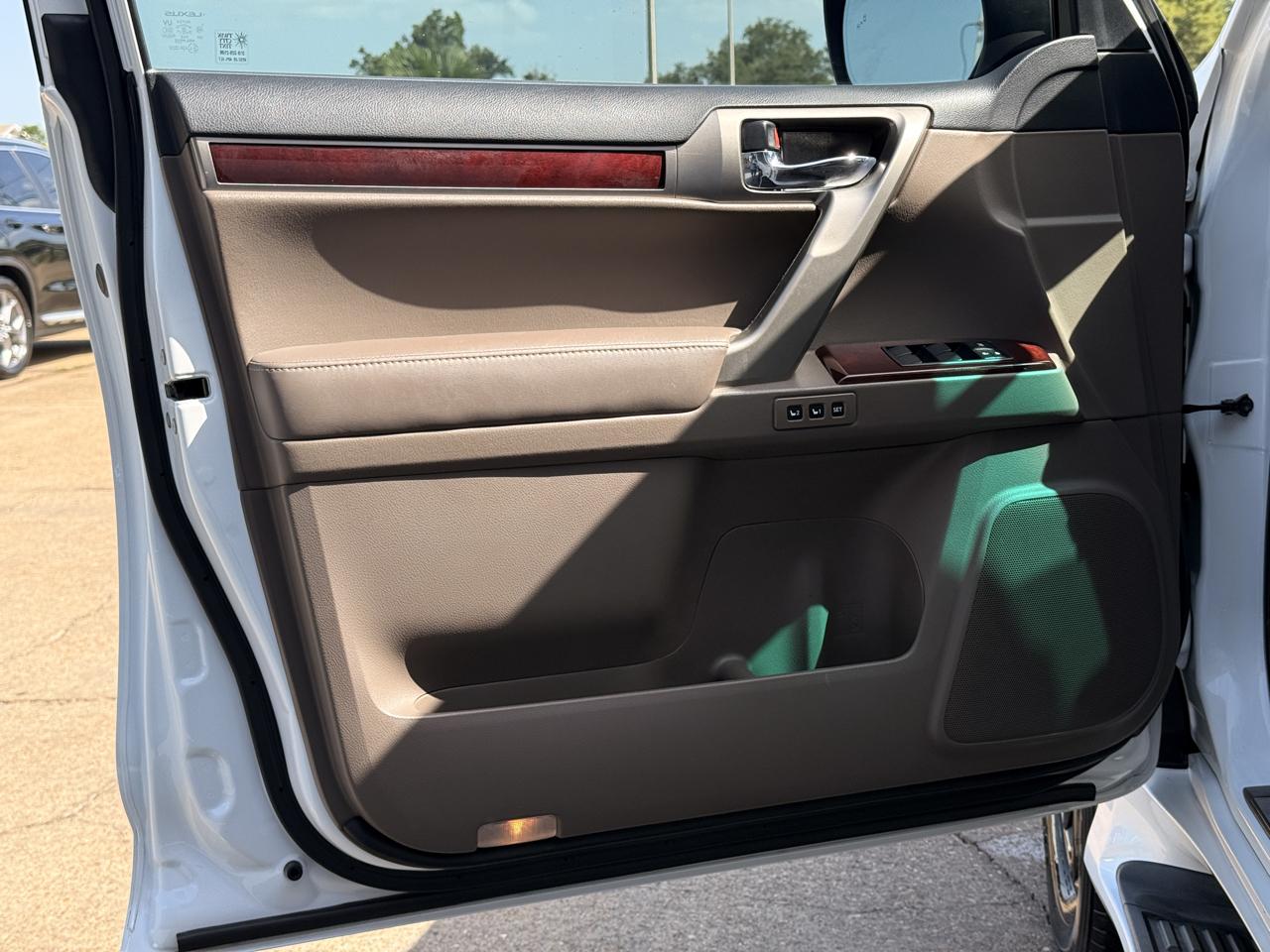Lexus GX 460 Base 2019