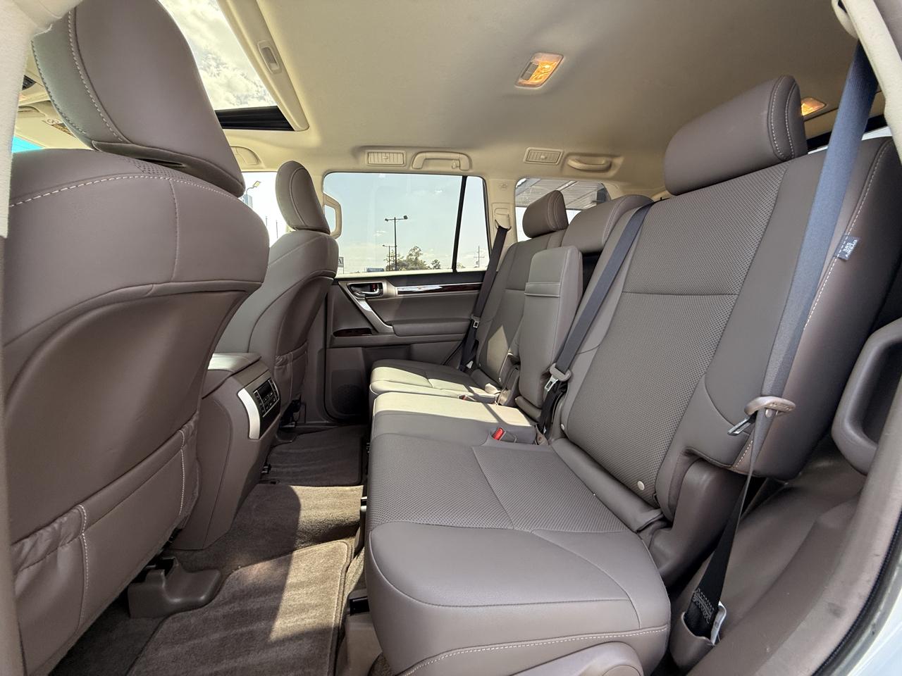 Lexus GX 460 Base 2019