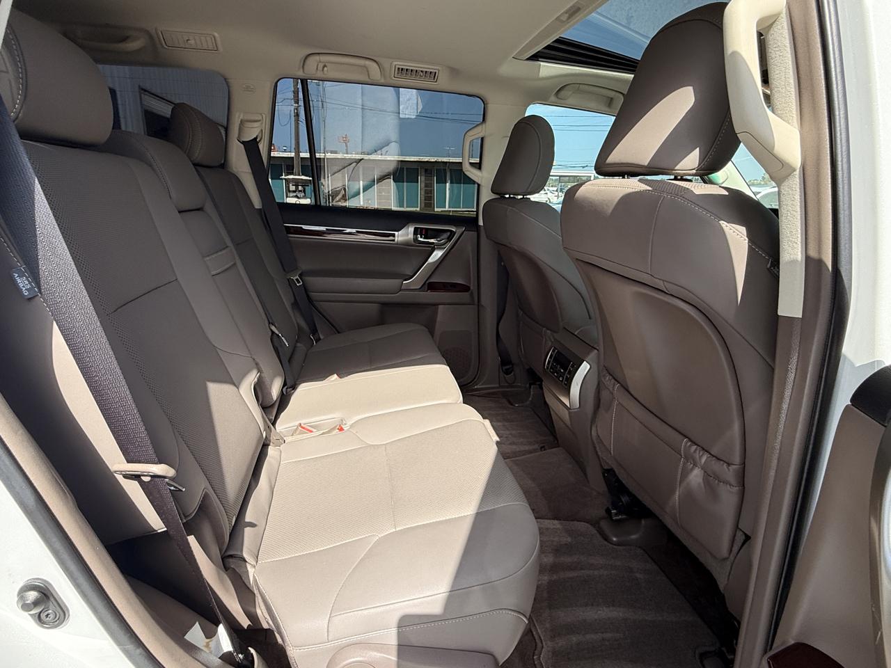 Lexus GX 460 Base 2019