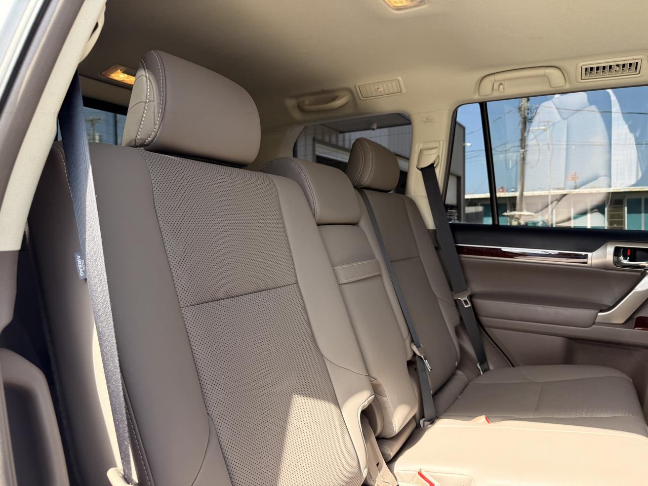 Lexus GX 460 Base 2019