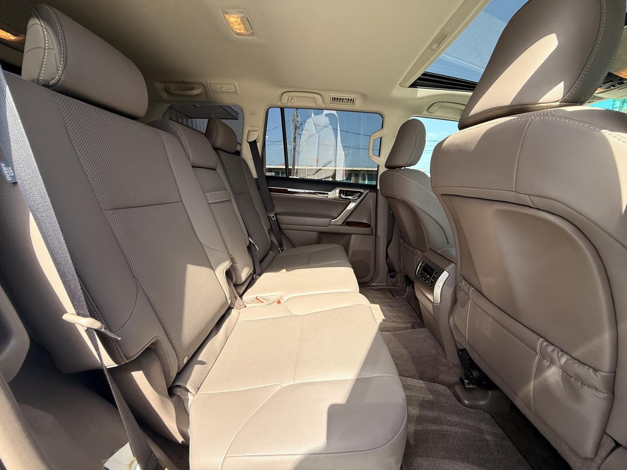 Lexus GX 460 Base 2019