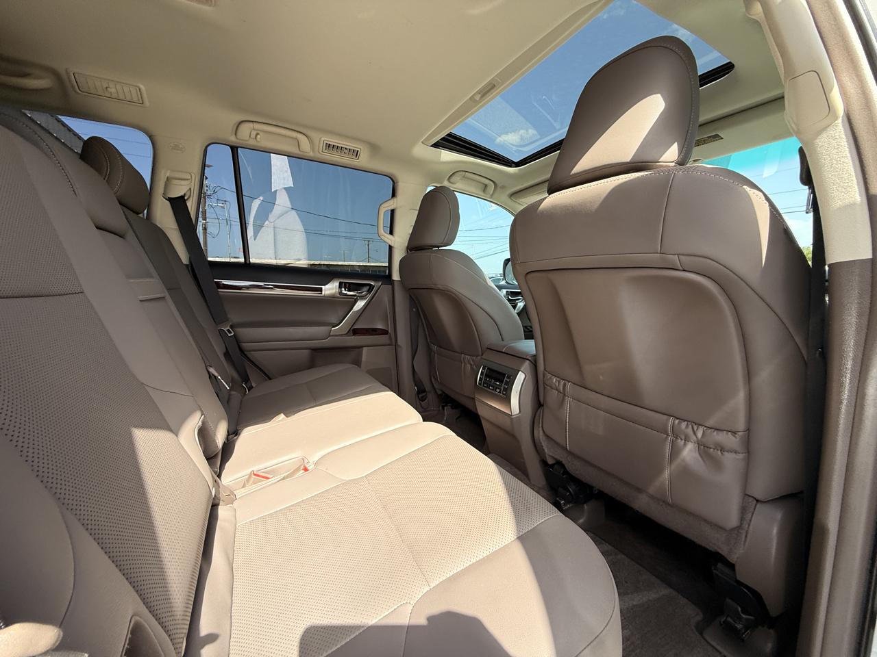 Lexus GX 460 Base 2019