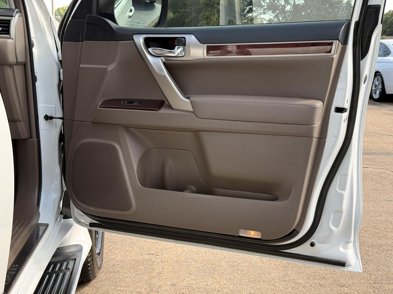 Lexus GX 460 Base 2019