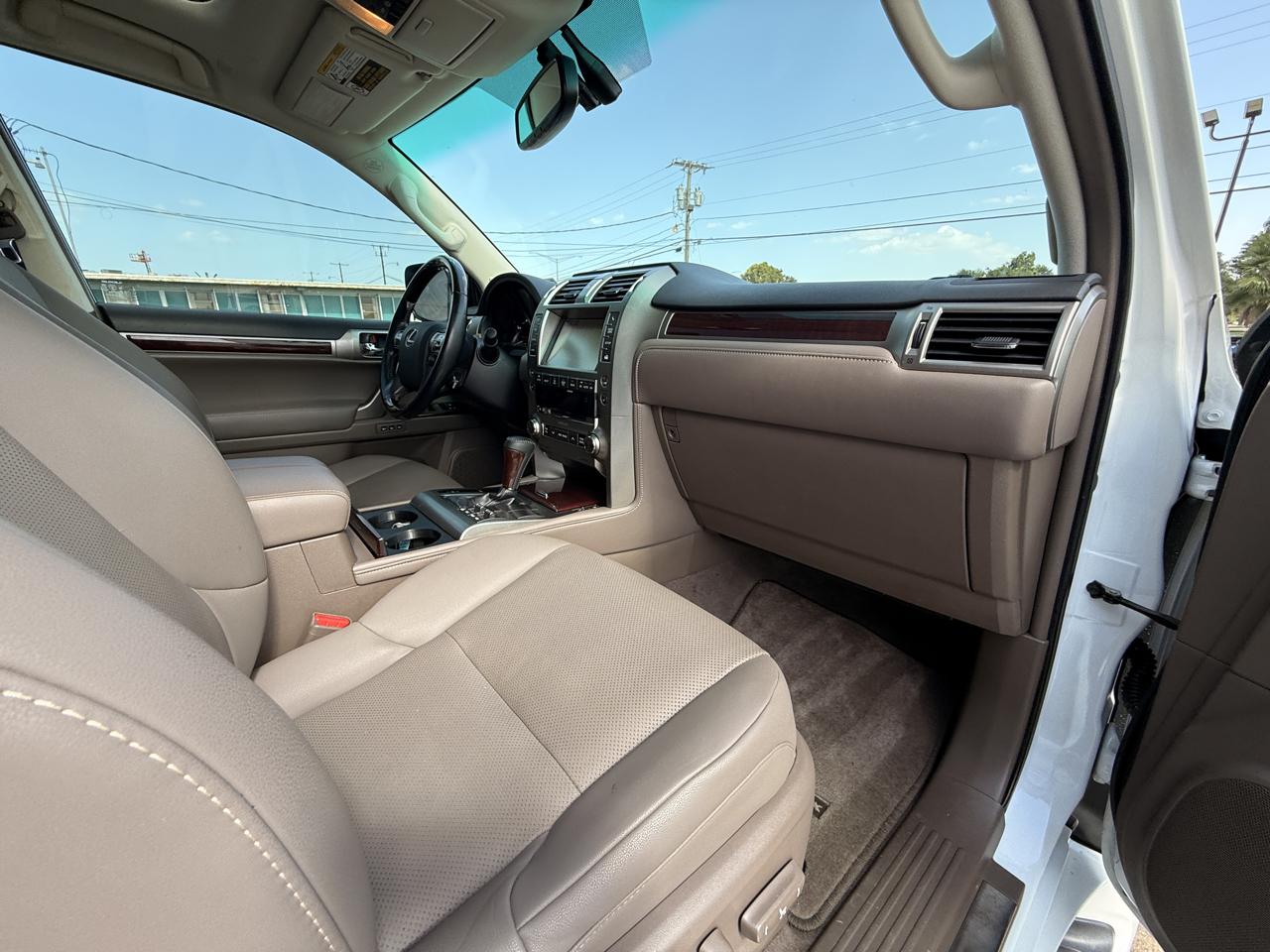 Lexus GX 460 Base 2019