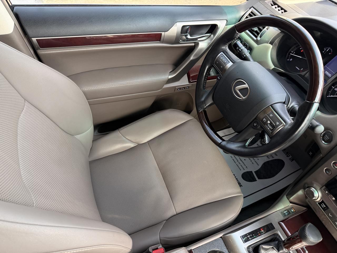 Lexus GX 460 Base 2019