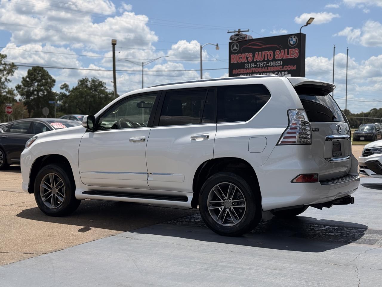 Lexus GX 460 Premium 4D SUV 4WD 2018