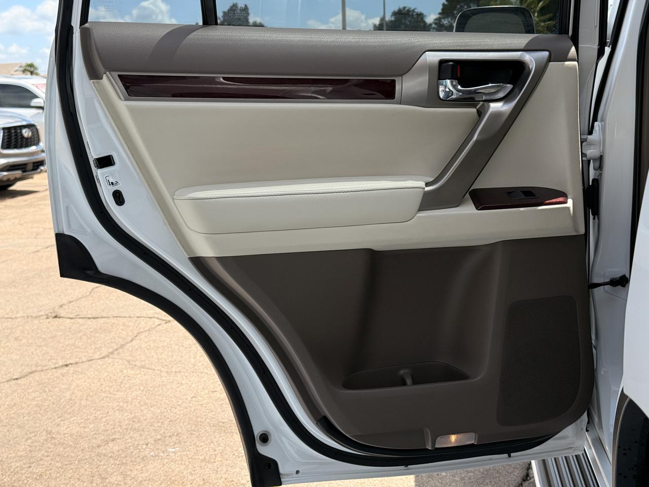 Lexus GX 460 Premium 4D SUV 4WD 2018