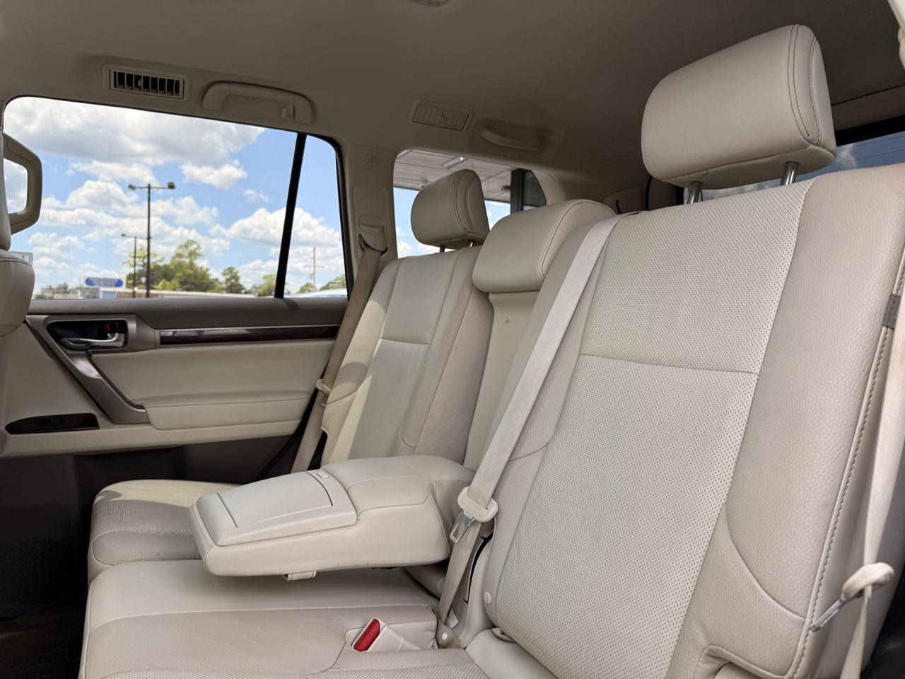 Lexus GX 460 Premium 4D SUV 4WD 2018