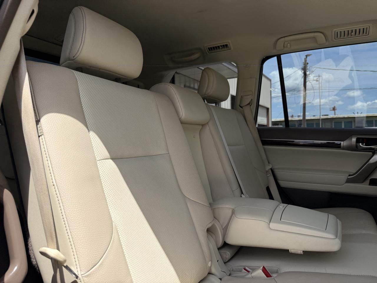 Lexus GX 460 Premium 4D SUV 4WD 2018