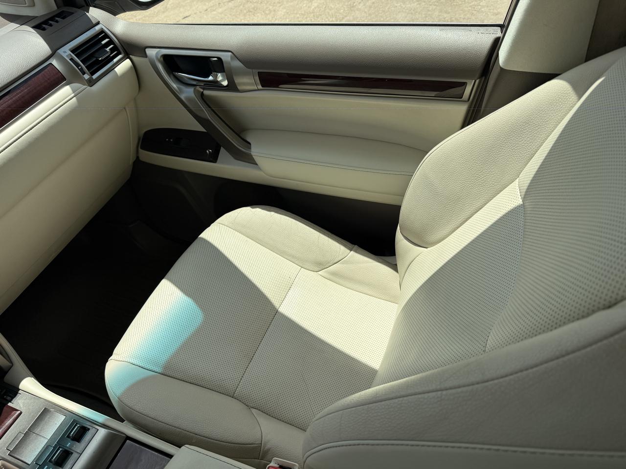 Lexus GX 460 Premium 4D SUV 4WD 2018