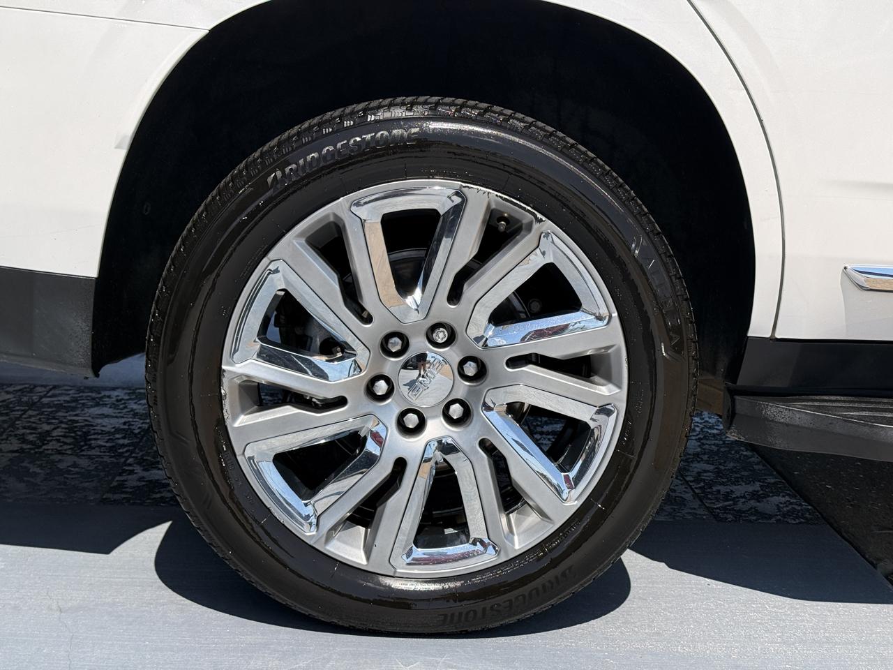 GMC Yukon SLT 2WD 2021