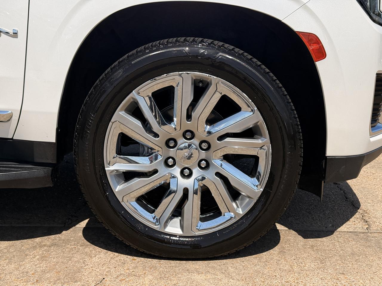GMC Yukon SLT 2WD 2021
