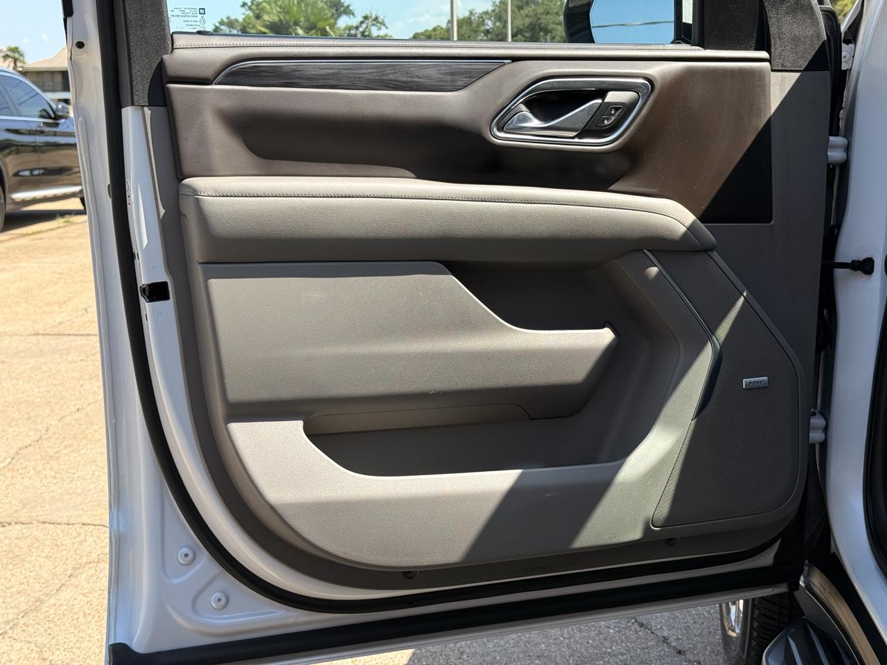 GMC Yukon SLT 2WD 2021
