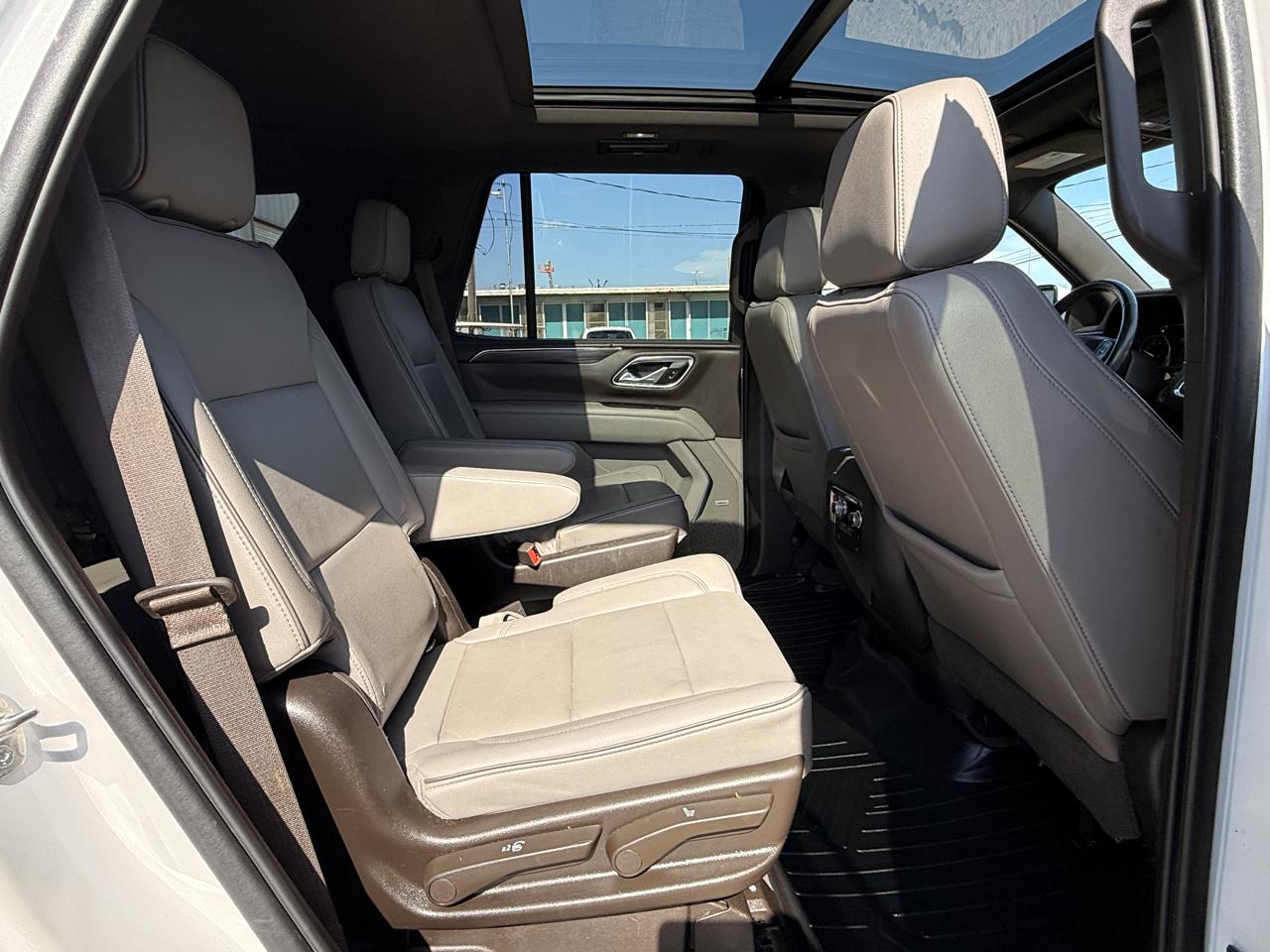 GMC Yukon SLT 2WD 2021