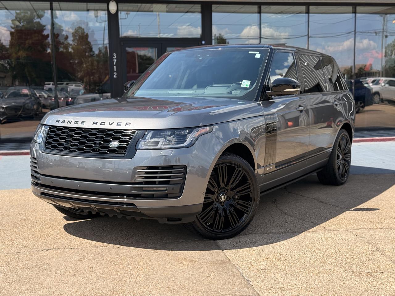 Land Rover Range Rover Supercharged LWB 2019