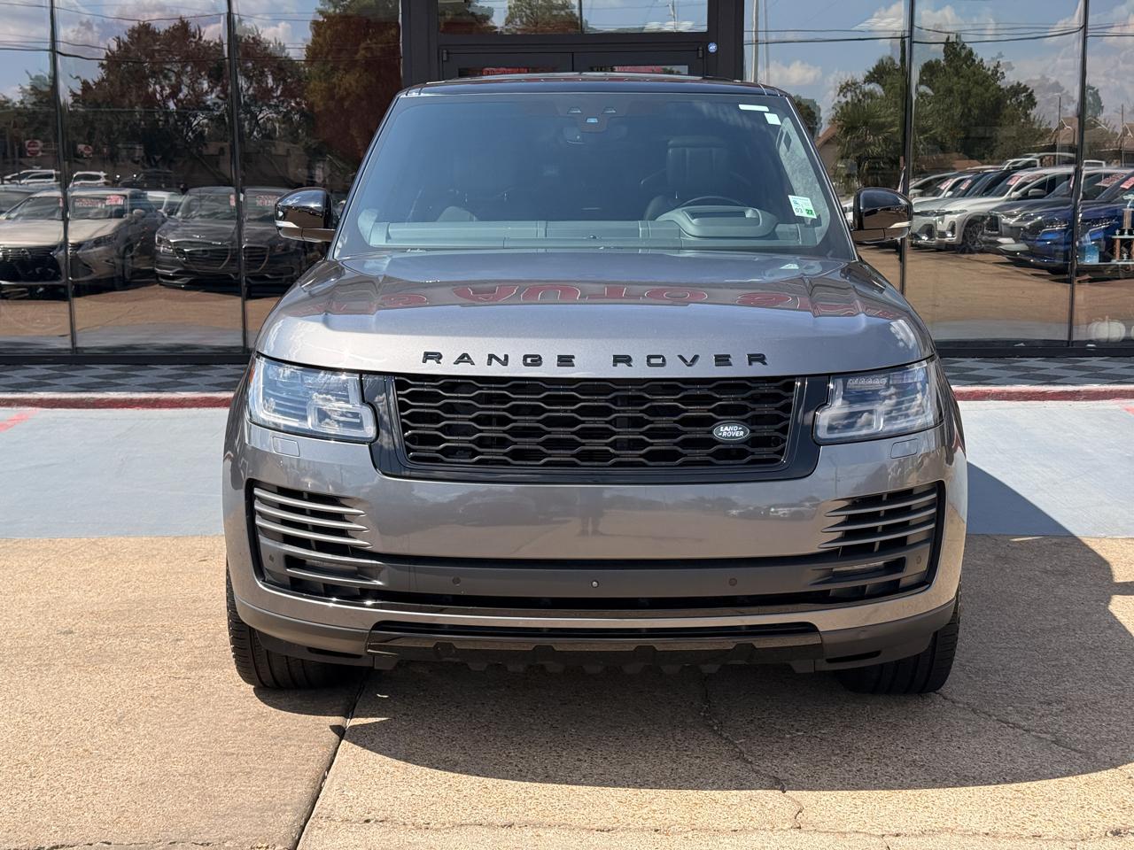 Land Rover Range Rover Supercharged LWB 2019