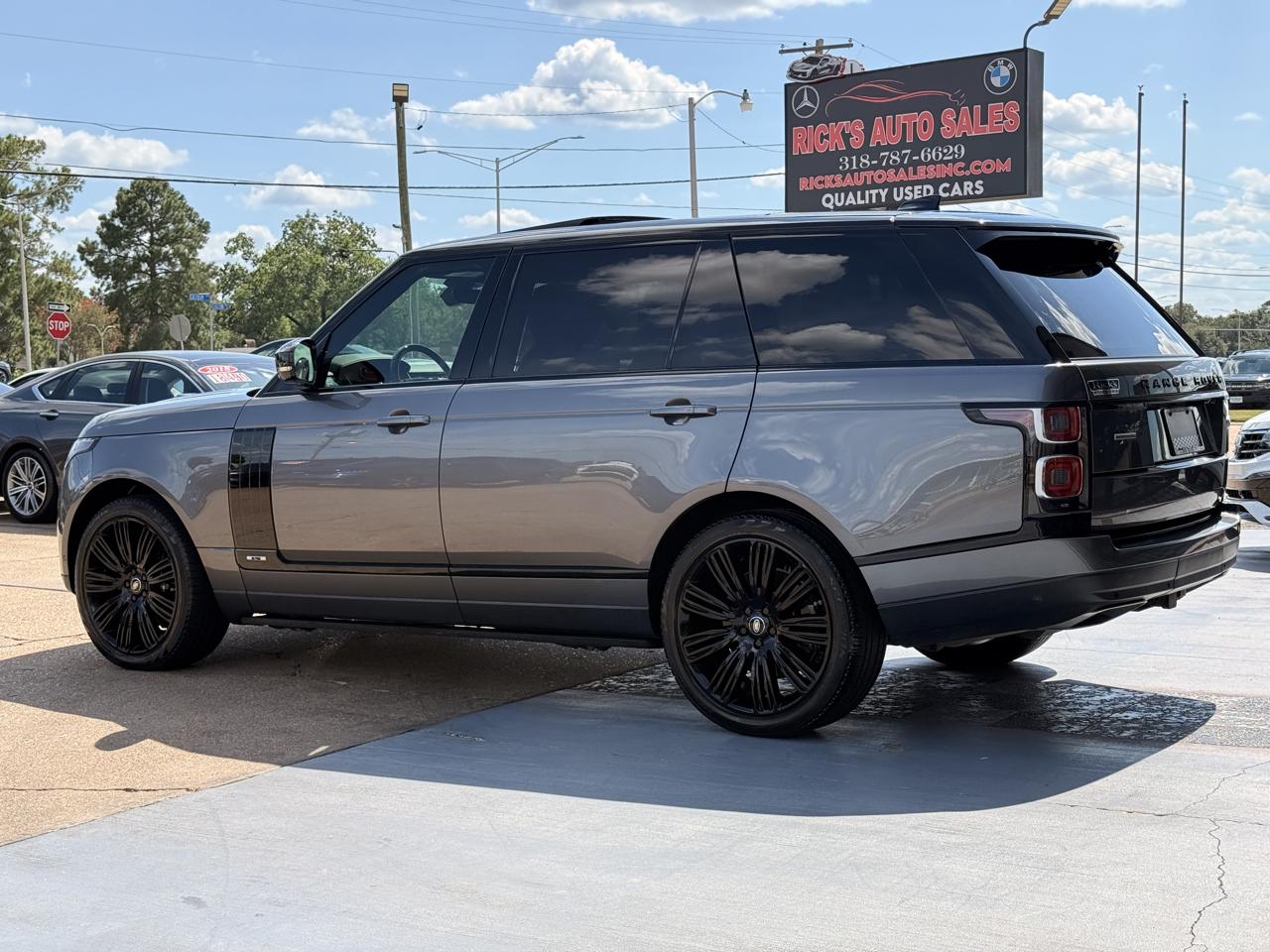 Land Rover Range Rover Supercharged LWB 2019