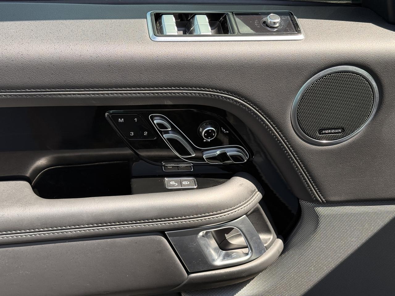 Land Rover Range Rover Supercharged LWB 2019