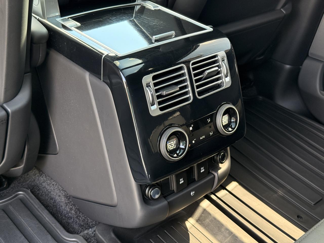 Land Rover Range Rover Supercharged LWB 2019
