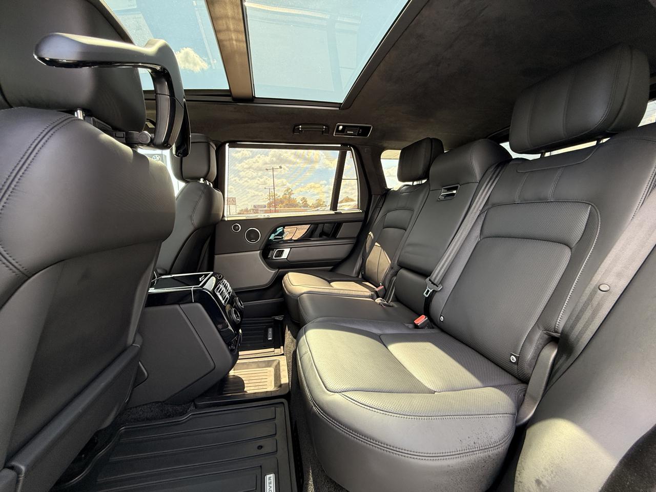 Land Rover Range Rover Supercharged LWB 2019