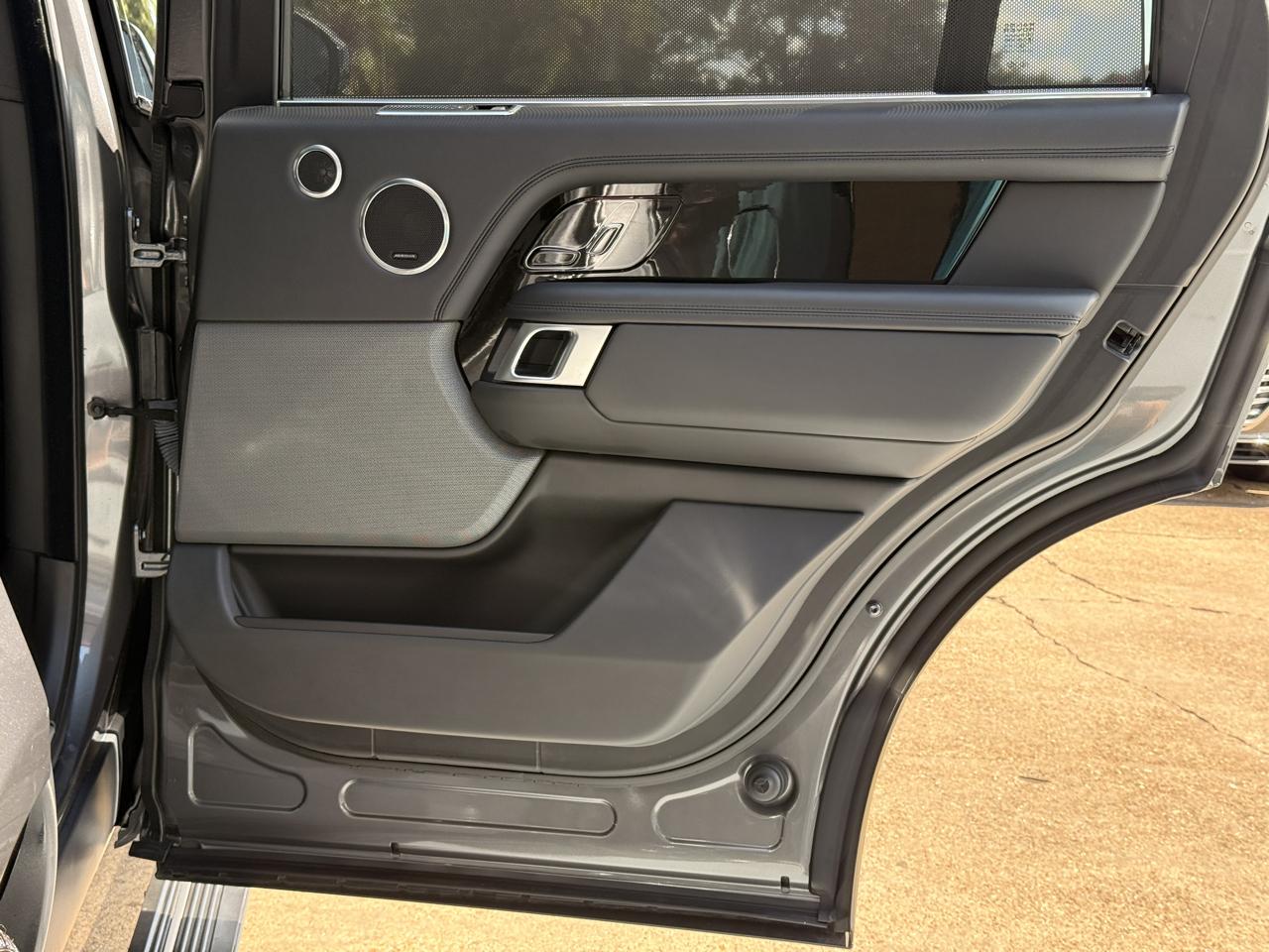 Land Rover Range Rover Supercharged LWB 2019