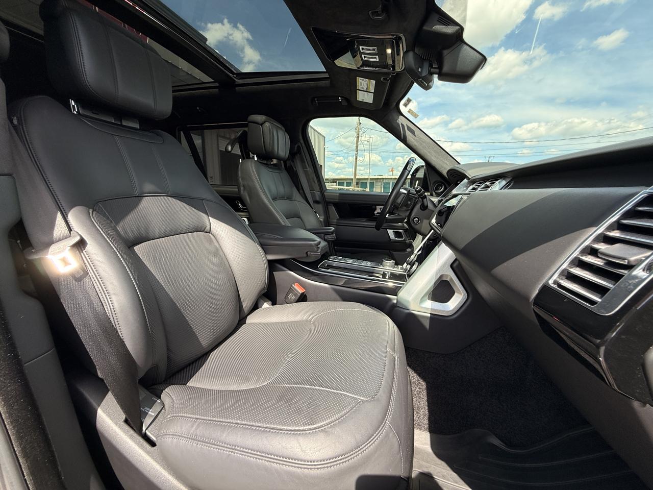 Land Rover Range Rover Supercharged LWB 2019