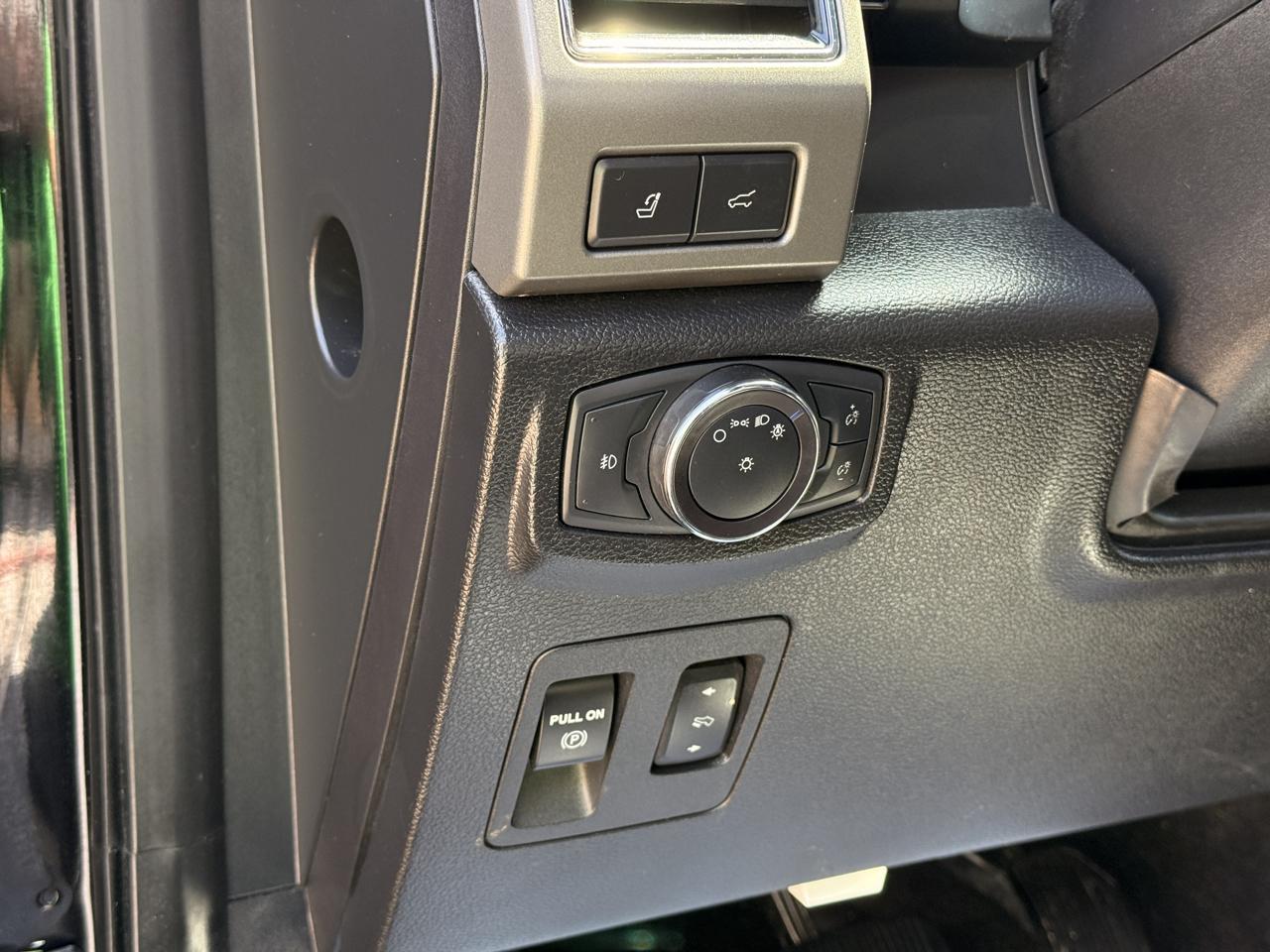 Ford Expedition MAX XLT 4WD 2019