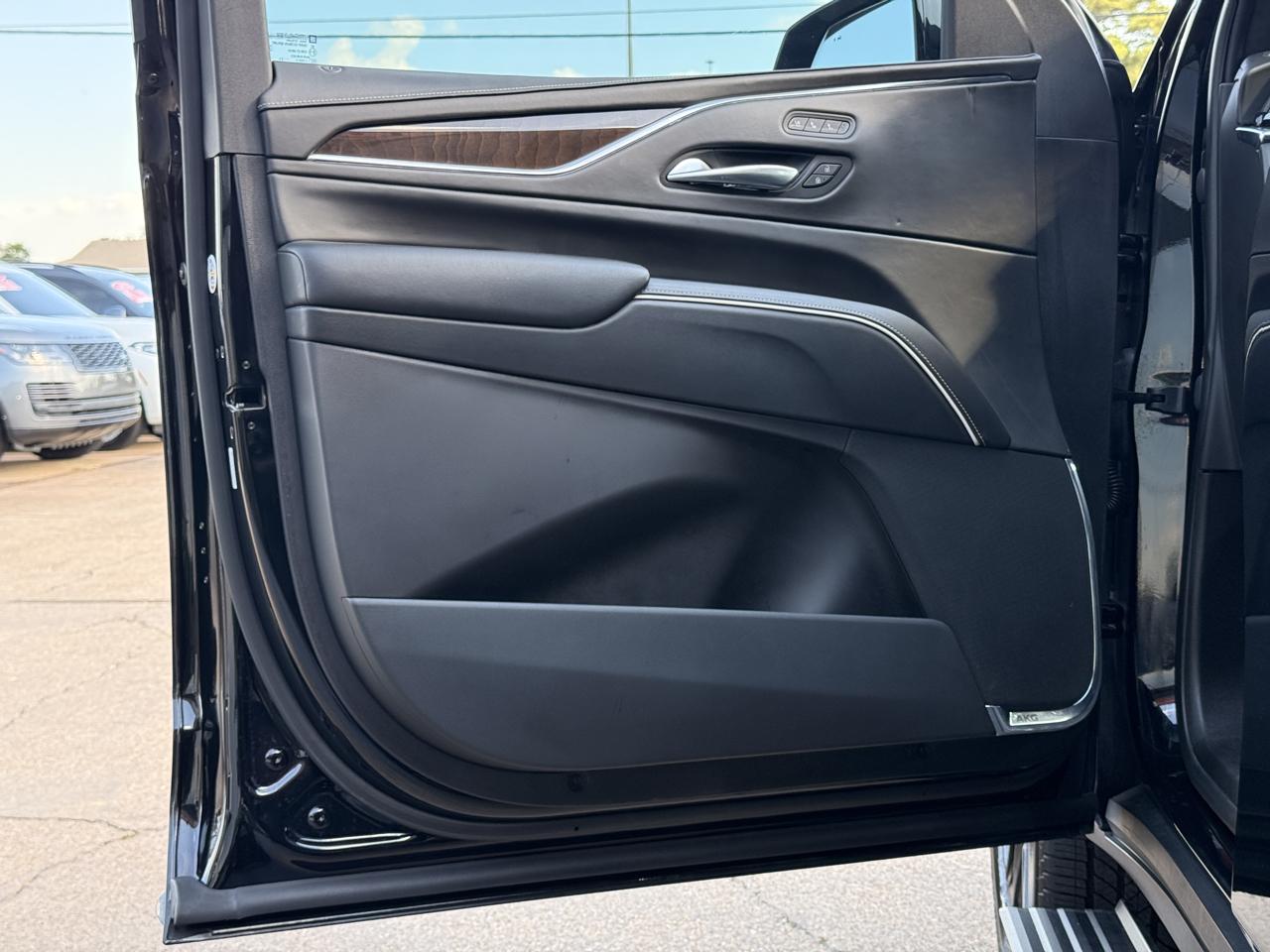 Cadillac Escalade Sport Platinum AWD 2023