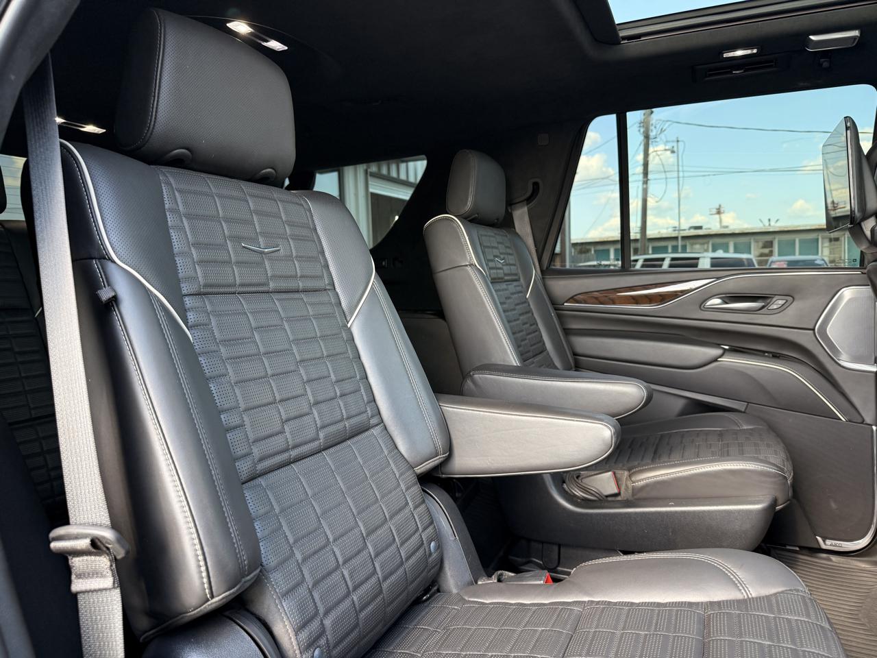 Cadillac Escalade Sport Platinum AWD 2023