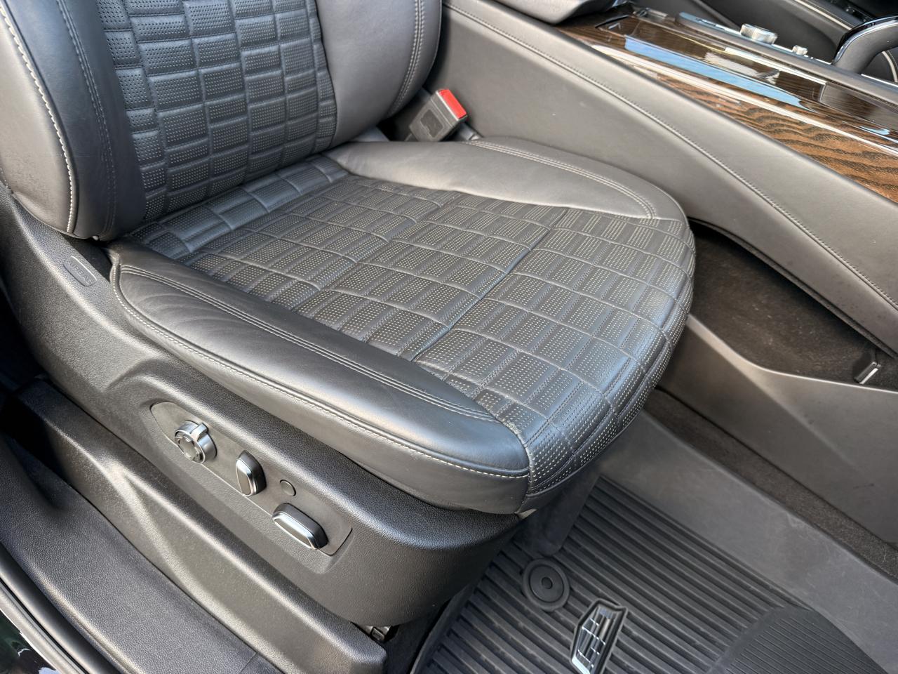 Cadillac Escalade Sport Platinum AWD 2023