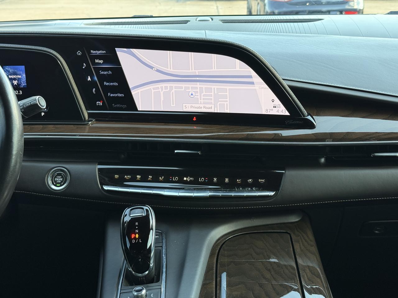 Cadillac Escalade Sport Platinum AWD 2023