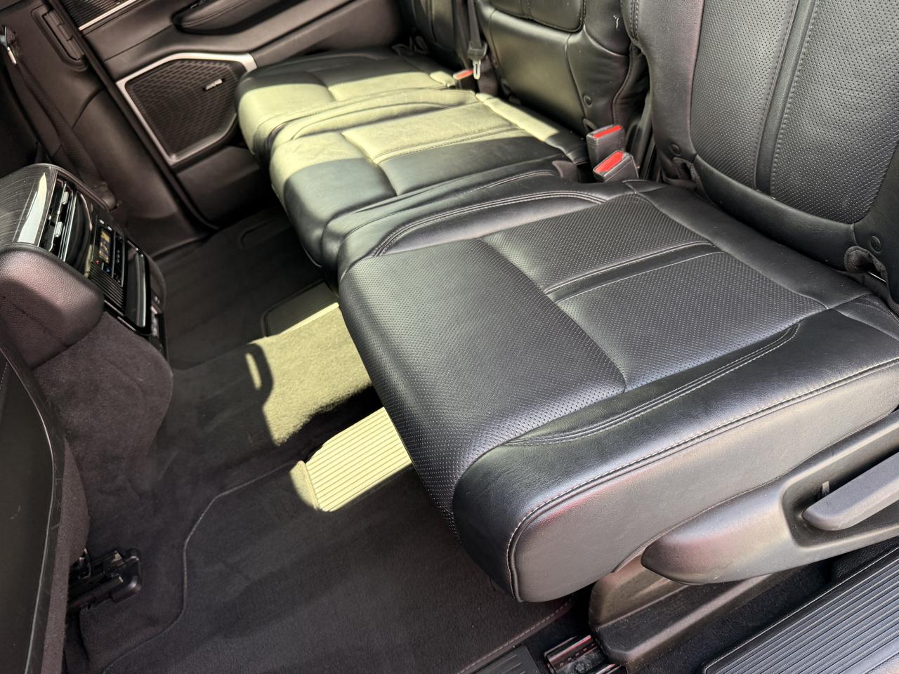Jeep Wagoneer Series III 4WD 2022